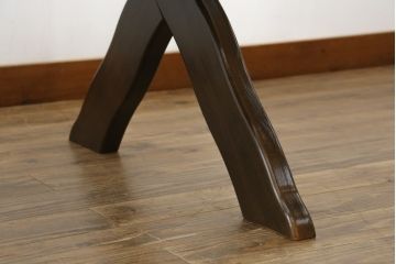 中古　希少な廃盤品　カリモク家具(karimoku)　ルスティック(RUSTIC)　柔らかな曲線が優しい雰囲気を醸し出すダイニングテーブル(食卓、4人掛け)(R-074055)