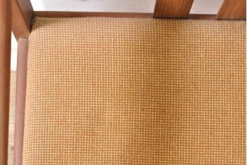 和製ビンテージ　チーク材　シンプルで洗練されたデザインが魅力的なダイニングチェア2脚セット(アームチェア、椅子、イス、ヴィンテージ)(R-074067)