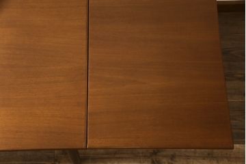 和製ビンテージ　チーク材　シンプルなデザインで取り入れやすいエクステンションテーブル(ダイニングテーブル、4人掛け、6人掛け、ヴィンテージ)(R-074069)