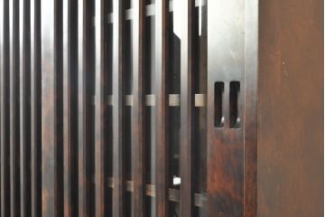 中古　民芸家具　和光　NEW北樹　水屋115K　上質な和の空間を演出する二段重ね水屋箪笥(食器棚、茶箪笥、重ねタンス、キャビネット、収納棚、戸棚、店舗什器)(R-074071)