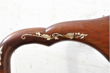 和製ビンテージ　螺鈿(ラデン)細工　象嵌入り　凝ったデザインが目を惹くアームチェア2脚セット(ラウンジチェア、ダイニングチェア、板座チェア、椅子、イス、ヴィンテージ)(R-074073)