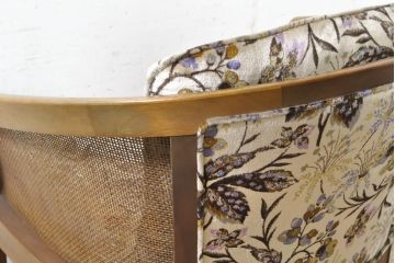 和製ビンテージ　maruni(マルニ木工)　地中海シリーズ　ニース　品のある佇まいが魅力的なアームチェア(ラウンジチェア、一人掛けソファ、一人掛け、椅子、イス、ヴィンテージ)(R-074078)