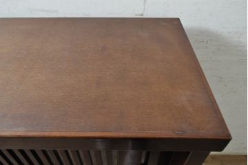 中古　美品　上質な和の空間を演出する水屋箪笥サイドボード(サイドキャビネット、収納棚、戸棚、食器棚)(R-074080)