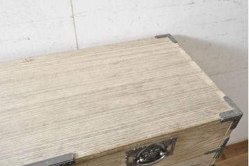 中古　牡丹　細やかで気品のある金具が目を引く加茂総桐箪笥(総桐たんす、衣装箪笥、和タンス、収納箪笥、桐箪笥、引き出し)(R-074081)