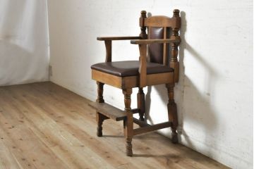 和製ビンテージ　しっかりした作りと凝ったデザインが魅力のチャイルドチェア(キッズチェア、アームチェア、ダイニングチェア、こども椅子、子どもイス、ヴィンテージ)(R-074085)