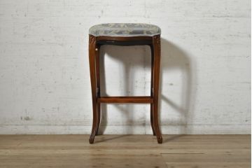 中古　美品　イギリス製　ビーチ材　品のある佇まいが魅力的な猫脚ハイスツール(ハイチェア、カウンターチェア、カウンタースツール、椅子、イス、英国)(R-074086)