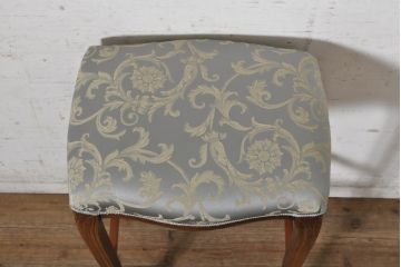 中古　美品　イギリス製　ビーチ材　品のある佇まいが魅力的な猫脚ハイスツール(ハイチェア、カウンターチェア、カウンタースツール、椅子、イス、英国)(R-074086)