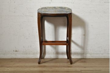 中古　美品　イギリス製　ビーチ材　品のある佇まいが魅力的な猫脚ハイスツール(ハイチェア、カウンターチェア、カウンタースツール、椅子、イス、英国)(R-074087)