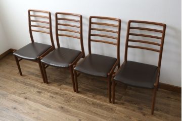 和製ビンテージ　青林製作所　チーク材　合皮　スタイリッシュな佇まいが魅力的なダイニングチェア4脚セット(椅子、イス、ヴィンテージ、バラ売り可能)(R-074093)