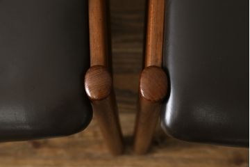 和製ビンテージ　青林製作所　チーク材　合皮　スタイリッシュな佇まいが魅力的なダイニングチェア4脚セット(椅子、イス、ヴィンテージ、バラ売り可能)(R-074093)