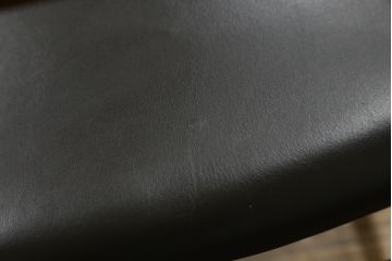 和製ビンテージ　青林製作所　チーク材　合皮　スタイリッシュな佇まいが魅力的なダイニングチェア4脚セット(椅子、イス、ヴィンテージ、バラ売り可能)(R-074093)