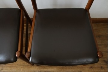 和製ヴィンテージ　青林製作所　チーク材　合皮　スタイリッシュな佇まいが魅力的なダイニングチェア2脚セット　(R-074094)