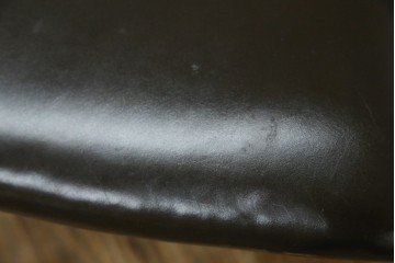 和製ヴィンテージ　青林製作所　チーク材　合皮　スタイリッシュな佇まいが魅力的なダイニングチェア2脚セット　(R-074094)