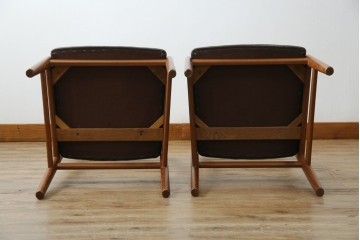 和製ヴィンテージ　青林製作所　チーク材　合皮　スタイリッシュな佇まいが魅力的なダイニングチェア2脚セット　(R-074094)