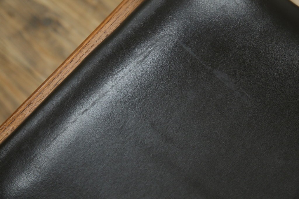 和製ヴィンテージ　青林製作所　チーク材　合皮　スタイリッシュな佇まいが魅力的なダイニングチェア2脚セット　(R-074094)