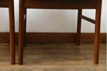 和製ヴィンテージ　青林製作所　チーク材　合皮　スタイリッシュな佇まいが魅力的なダイニングチェア2脚セット　(R-074094)