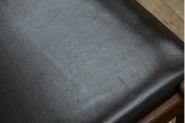 和製ヴィンテージ　青林製作所　チーク材　合皮　スタイリッシュな佇まいが魅力的なダイニングチェア2脚セット　(R-074094)