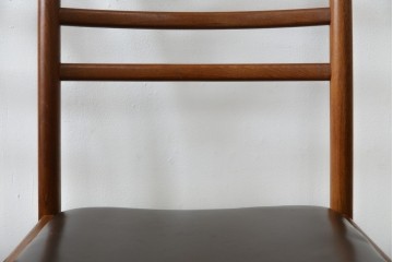 和製ヴィンテージ　青林製作所　チーク材　合皮　スタイリッシュな佇まいが魅力的なダイニングチェア2脚セット　(R-074094)