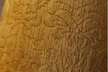 アジアンビンテージ　彫刻入り　オリエンタルな雰囲気と華やかさが目を惹く1Pソファ(アームソファ、1人掛け、一人掛け、ヴィンテージ)(R-074099)