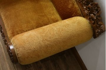 アジアンビンテージ　彫刻入り　オリエンタルな雰囲気と華やかさが目を惹く1Pソファ(アームソファ、1人掛け、一人掛け、ヴィンテージ)(R-074100)