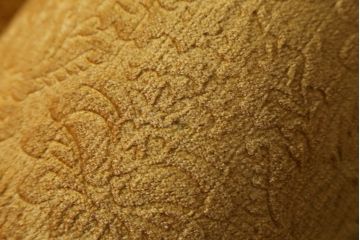 アジアンビンテージ　彫刻入り　オリエンタルな雰囲気と華やかさが目を惹く1Pソファ(アームソファ、1人掛け、一人掛け、ヴィンテージ)(R-074100)