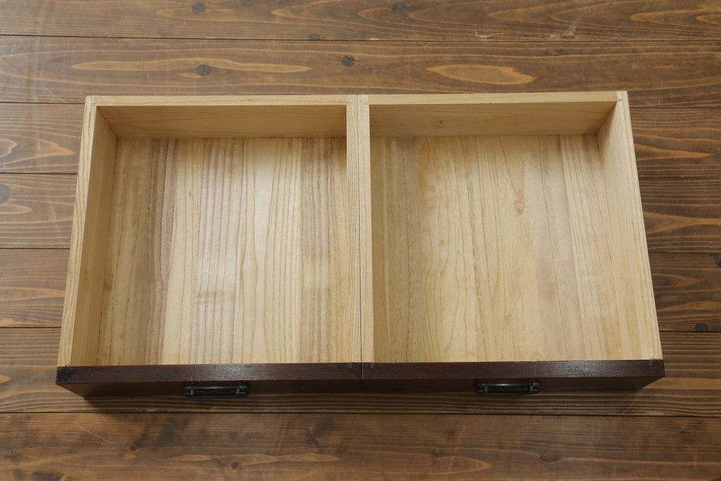 中古 美品 秋田川連漆器 栓材 漆塗り キャスター付きが便利な八角テーブル 定価約80万円相当 (R-074101)