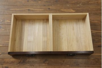 中古 美品 秋田川連漆器 栓材 漆塗り キャスター付きが便利な八角テーブル 定価約80万円相当 (R-074101)