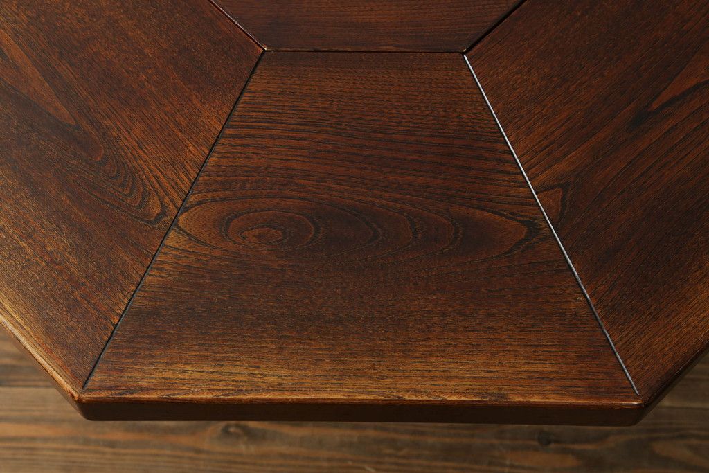 中古 美品 秋田川連漆器 栓材 漆塗り キャスター付きが便利な八角テーブル 定価約80万円相当 (R-074101)