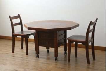 中古 美品 秋田川連漆器 栓材 漆塗り キャスター付きが便利な八角テーブル 定価約80万円相当 (R-074101)