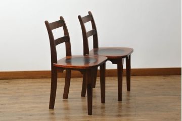 中古　美品　秋田川連漆器　栓材　漆塗り　座面のデザインが目を惹くチェア2脚セット(ダイニングチェア、板座チェア、椅子、イス)(定価2脚で推定約25万円)(R-074102)