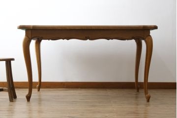 フランスアンティーク　オーク材　すらっと伸びた猫脚が上品なパーケットリーエクステンションテーブル(ダイニングテーブル、4人掛け、6人掛け、食卓)(R-074103)