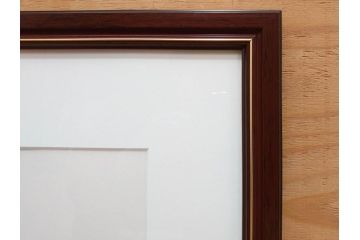 真作　いわさきちひろ　ぶどうを持つ少女　ちひろ美術館公認印　300/500　リトグラフ(石版画、額装、箱付き)(R-074105)