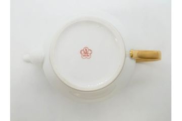 オールド大倉　大倉陶園(OKURA、OAC)　ゴールドライン　シンプルなデザインながらも気品漂うティーポット(洋食器)(R-074108)