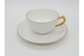 オールド大倉　大倉陶園(OKURA、OAC)　ゴールドライン　シンプルなデザインで取り入れやすいトリオ3客セット(カップ&ソーサー、プレート、皿、C&S、洋食器)(R-074109)