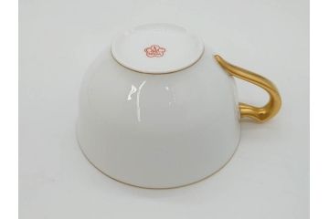 オールド大倉　大倉陶園(OKURA、OAC)　ゴールドライン　シンプルなデザインで取り入れやすいトリオ3客セット(カップ&ソーサー、プレート、皿、C&S、洋食器)(R-074109)