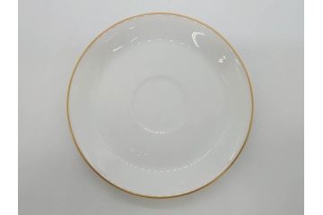オールド大倉　大倉陶園(OKURA、OAC)　ゴールドライン　シンプルなデザインで取り入れやすいトリオ3客セット(カップ&ソーサー、プレート、皿、C&S、洋食器)(R-074109)