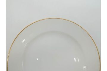 オールド大倉　大倉陶園(OKURA、OAC)　ゴールドライン　シンプルなデザインで取り入れやすいトリオ3客セット(カップ&ソーサー、プレート、皿、C&S、洋食器)(R-074109)