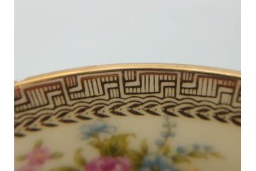 オールドノリタケ　NORITAKE　金彩　繊細なデザインがエレガントな雰囲気を醸し出すスープカップ&ソーサー3客セット(花、フラワー、C&S、洋食器)(R-074117)