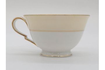 オールドノリタケ　NORITAKE　金彩　ティータイムが華やかになるティーカップ&ソーサー3客セット(花、フラワー、C&S、洋食器)(R-074118)