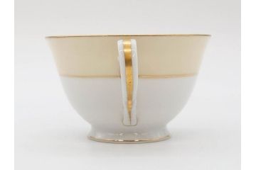 オールドノリタケ　NORITAKE　金彩　ティータイムが華やかになるティーカップ&ソーサー4客セット(花、フラワー、C&S、洋食器)(R-074120)