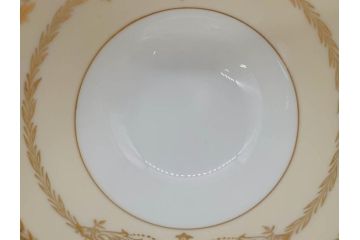 オールドノリタケ　NORITAKE　金彩　ティータイムが華やかになるティーカップ&ソーサー4客セット(花、フラワー、C&S、洋食器)(R-074120)
