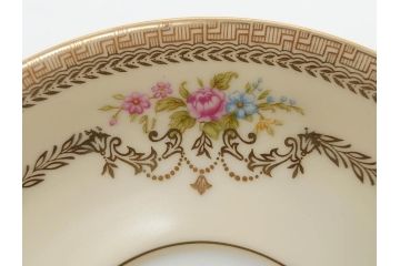 オールドノリタケ　NORITAKE　金彩　ティータイムが華やかになるティーカップ&ソーサー4客セット(花、フラワー、C&S、洋食器)(R-074120)
