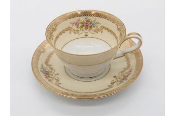 オールドノリタケ　NORITAKE　金彩　ティータイムが華やかになるティーカップ&ソーサー4客セット(花、フラワー、C&S、洋食器)(R-074120)