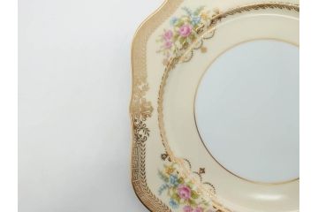 オールドノリタケ　NORITAKE　金彩　洗練されたフォルムが優雅な雰囲気を醸し出すプレート5枚セット(花、フラワー、皿、洋食器)(R-074123)