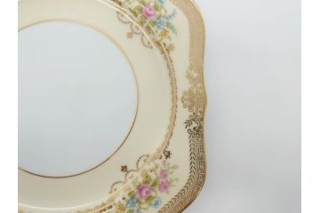 オールドノリタケ　NORITAKE　金彩　洗練されたフォルムが優雅な雰囲気を醸し出すプレート5枚セット(花、フラワー、皿、洋食器)(R-074123)