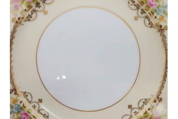 オールドノリタケ　NORITAKE　金彩　洗練されたフォルムが優雅な雰囲気を醸し出すプレート5枚セット(花、フラワー、皿、洋食器)(R-074123)