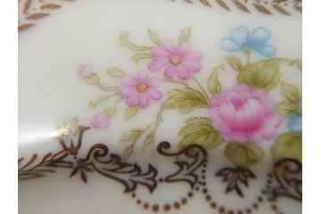 オールドノリタケ　NORITAKE　金彩　洗練されたフォルムが優雅な雰囲気を醸し出すプレート5枚セット(花、フラワー、皿、洋食器)(R-074123)
