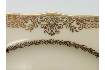 オールドノリタケ　NORITAKE　金彩　洗練されたフォルムが優雅な雰囲気を醸し出すプレート6枚セット(花、フラワー、皿、洋食器)(R-074124)