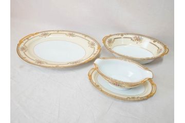 オールドノリタケ　NORITAKE　金彩　幅広いシーンで活躍してくれるオーバルプレート&グレービーボート&ボウルセット(花、フラワー、皿、洋食器、ソースボート、グレイビー)(R-074127)