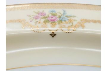 オールドノリタケ　NORITAKE　金彩　幅広いシーンで活躍してくれるオーバルプレート&グレービーボート&ボウルセット(花、フラワー、皿、洋食器、ソースボート、グレイビー)(R-074127)